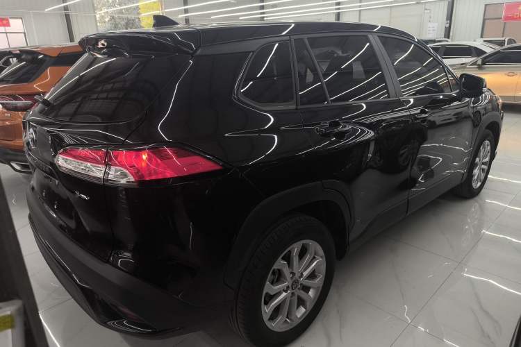 Used Toyota FRONTLANDER 2024 2.0L Smart Electric Hybrid Dual-Engine Leading Edition
