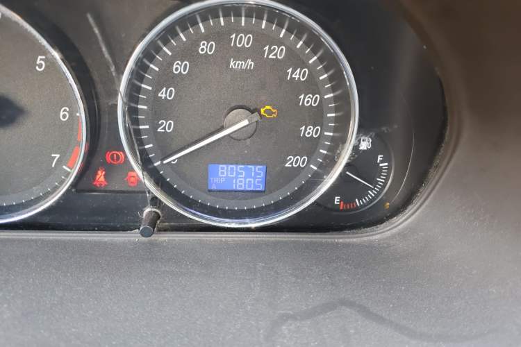 Used BAIC Weiwang M20 2014 1.5L practical type BJ415A Odometer Close Up