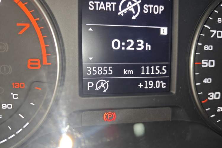 Used Audi A3 2020 Limousine 35 TFSI Sporty Version China VI Odometer Close Up