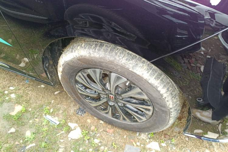 Used Hongqi HQ9 PHEV 2024 2.0T Four-Wheel Drive Business Edition Right Front Wheel Hub