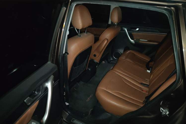 Used Haval H6 2015 Sport Edition 1.5T Manual Two-Wheel Drive Elite Model Left Rear Seat