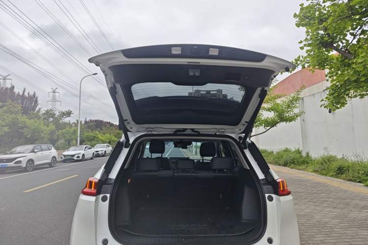 Used AION V 2022 Plus 80 Leader Edition Ternary Lithium
