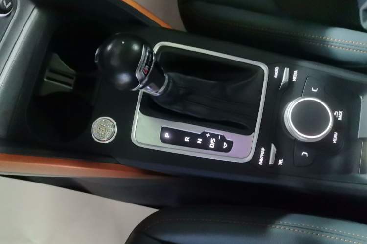 Used Audi Q2L 2018 35 TFSI Fashionable & Elegant Version China VI Emission Standard