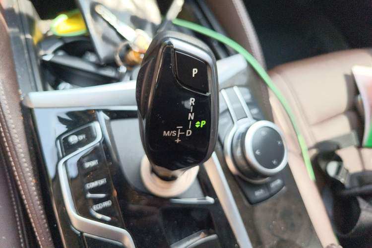 Used BMW 5 Series 2022 525Li Luxury Package
