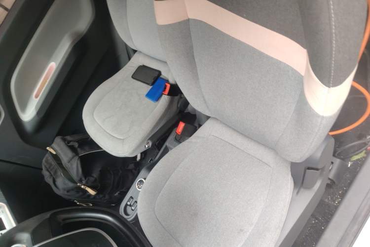 Used Wuling Hongguang MINIEV 2022 Macaron Premium Model – Lithium Iron Phosphate Left Front Seat