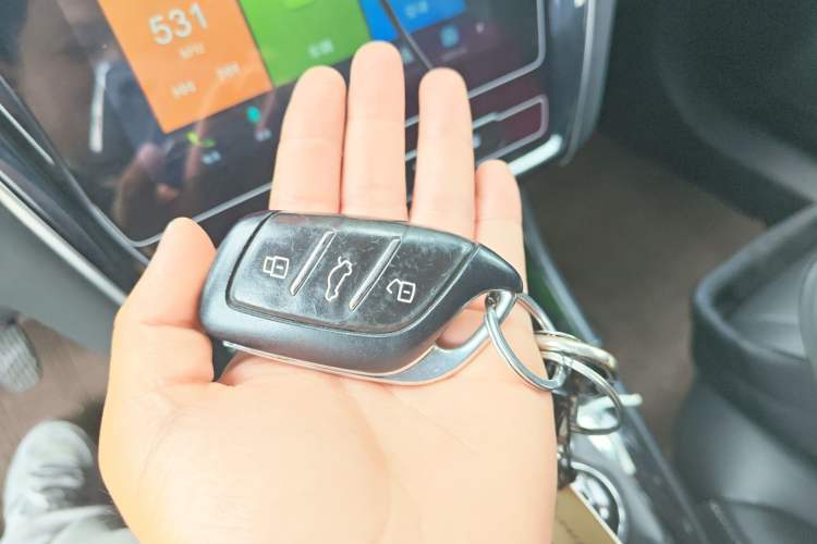 Used Roewe i5 2020 1.5L Manual 4G Connect Leehao Flagship Edition Vehicle Key