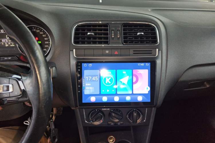 Used Volkswagen Polo 2016 1.6L Automatic Comfort Model