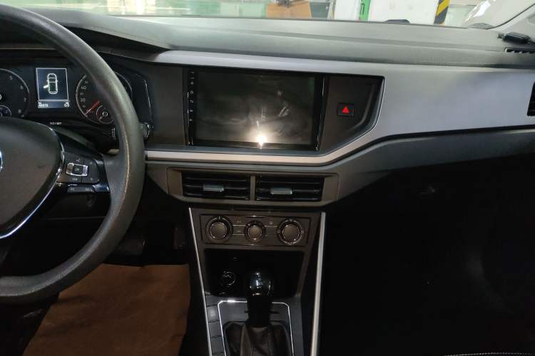 Used Volkswagen Polo 2019 Plus 1.5L Automatic Panoramic Enjoyment Edition Audio And AC Panel