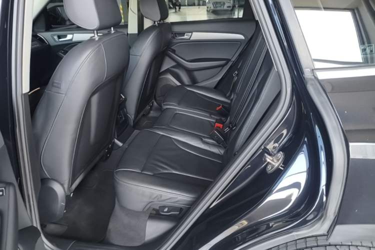 Used Audi Q5 2017 40 TFSI Ambition Edition
