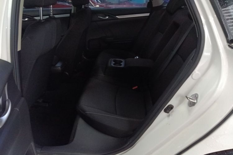 Used Honda Civic 2019 220TURBO CVT Dynamic Edition China VI Left Rear Seat