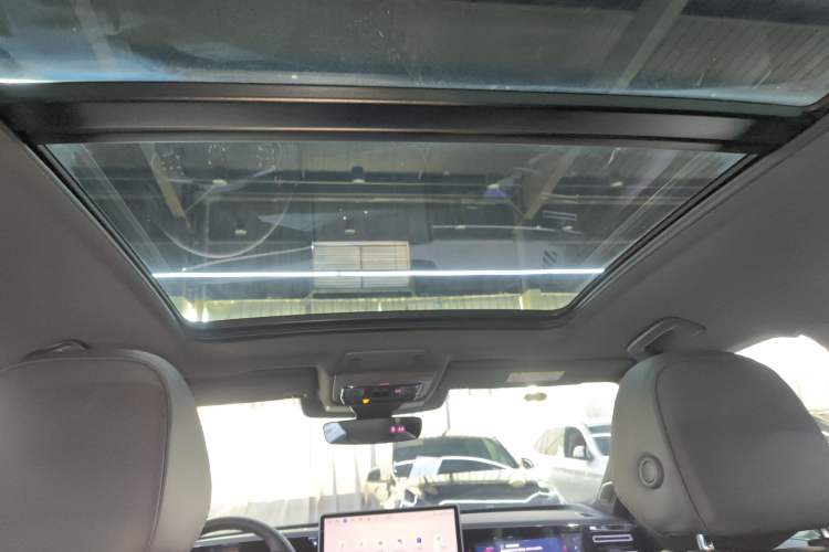 Used Volkswagen Tiguan L 2024 PRO 380TSI Four-Wheel Drive R-Line Prestige Edition
