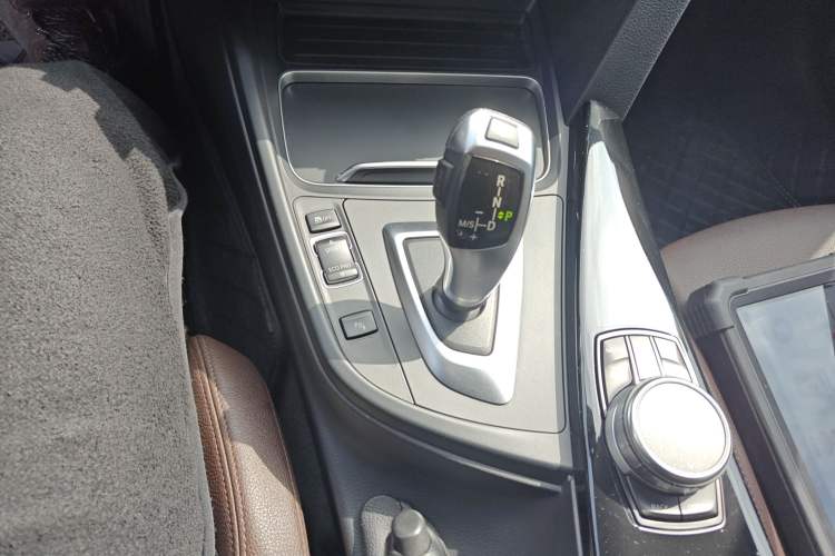 Used BMW 3 Series 2019 320Li Fashion Model
