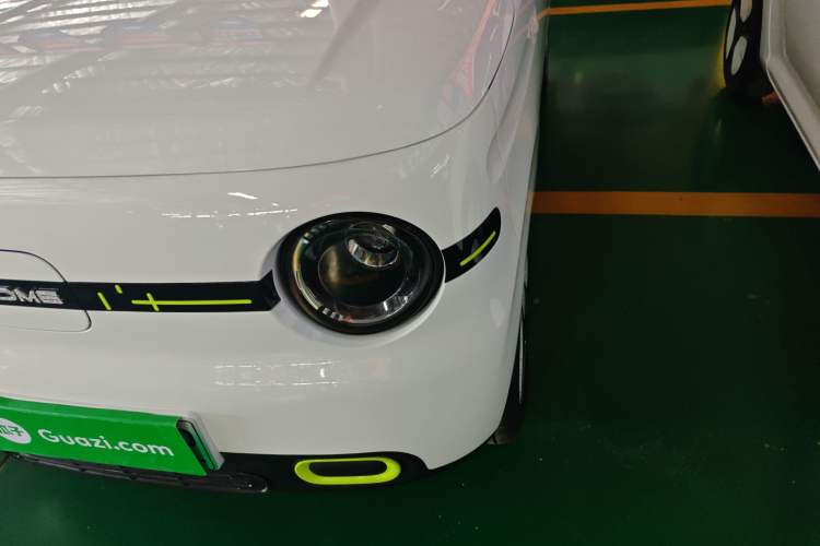 Used Geely Galaxy Panda 2025 210 km – Yuanqi Bear Left Front Headlight