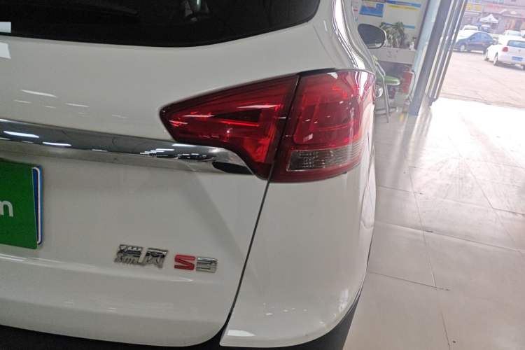 Used JAC Refine S3 2017 1.6L CVT Smart Connect Model