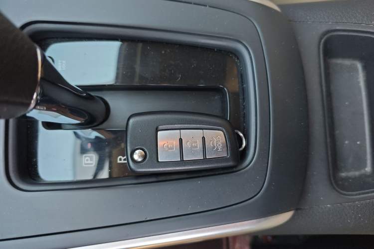 Used Nissan Sylphy 2022 Classic 1.6XE CVT Comfort Edition Vehicle Key