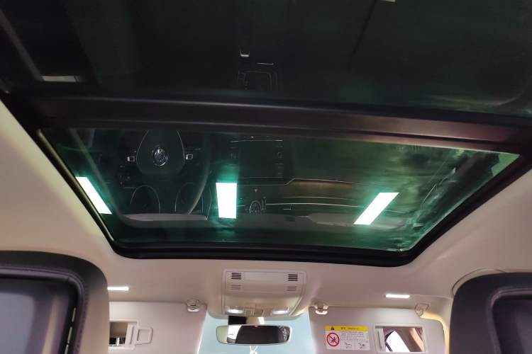 Used Volkswagen Magotan 2018 Facelift 330TSI DSG Luxury Model