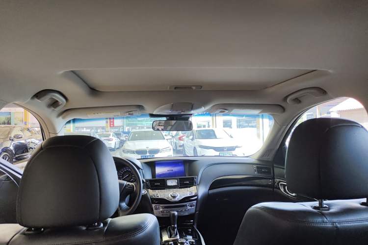 Used Infiniti Q70 2019 Q70L 2.0T Elite Edition
