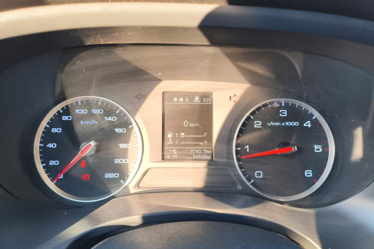 Used Foton Tunland Yutu 2020 2.0T Yutu 9 Diesel Two-Wheel Drive Enjoyment Edition Long Wheelbase 4F20TC