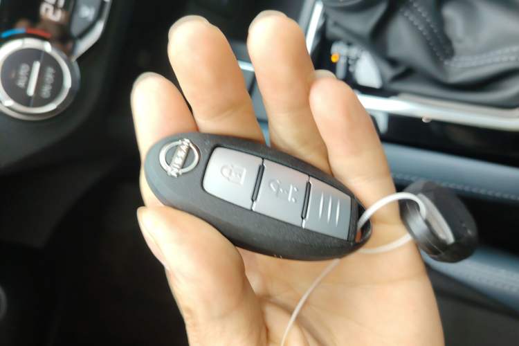 Used Nissan Qashqai 2025 Honor 2.0L CVT XV+ Leading Edition
