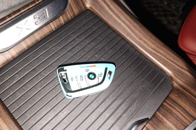 Used BMW X3 2022 Facelift xDrive30i Luxury Edition M Night Edition Package Vehicle Key