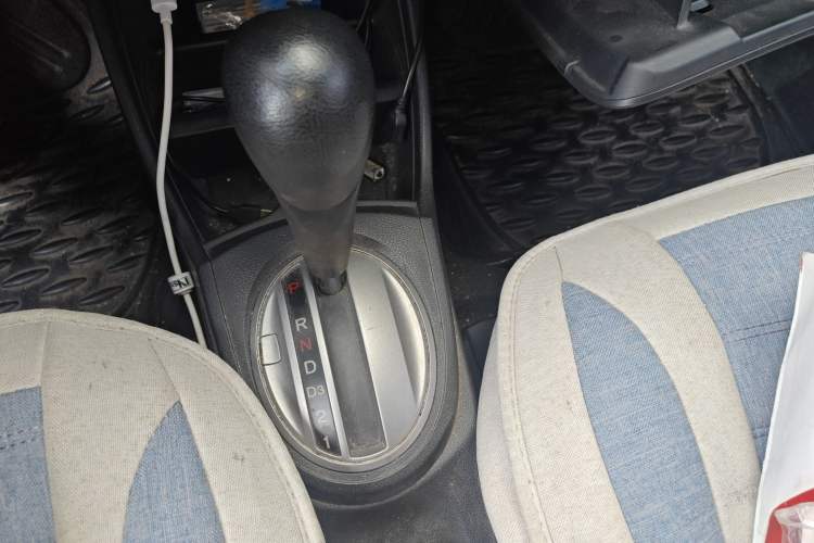 Used Honda Fit 2011 1.5L Automatic Luxury Edition
