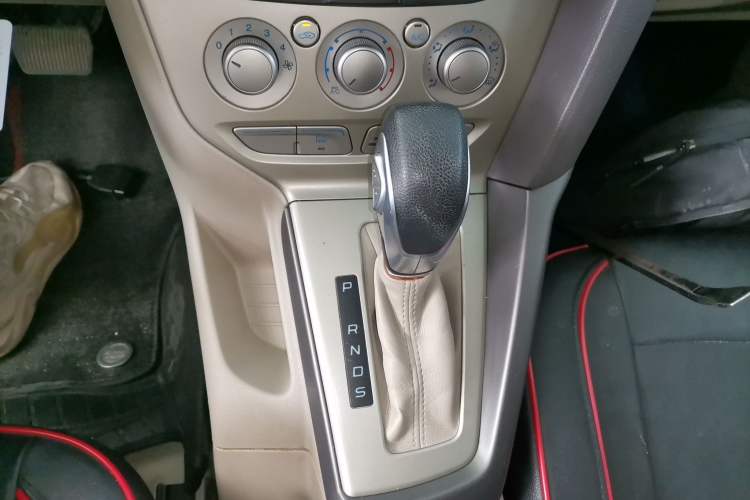 Used Ford Focus 2012 Sedan 1.6L Automatic Comfort Model