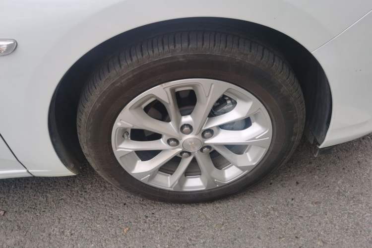 Used Chevrolet Monza 2023 1.5L Dual-Clutch Enjoyment Edition Right Front Wheel Hub