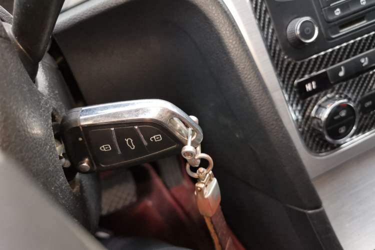 Used Volkswagen Passat 2015 1.8TSI DSG Prestige Edition Vehicle Key