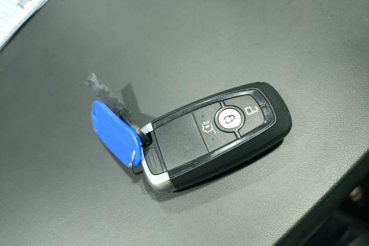 Used Ford Explorer 2020 EcoBoost 285 4x4 Titanium Edition 7-Seater