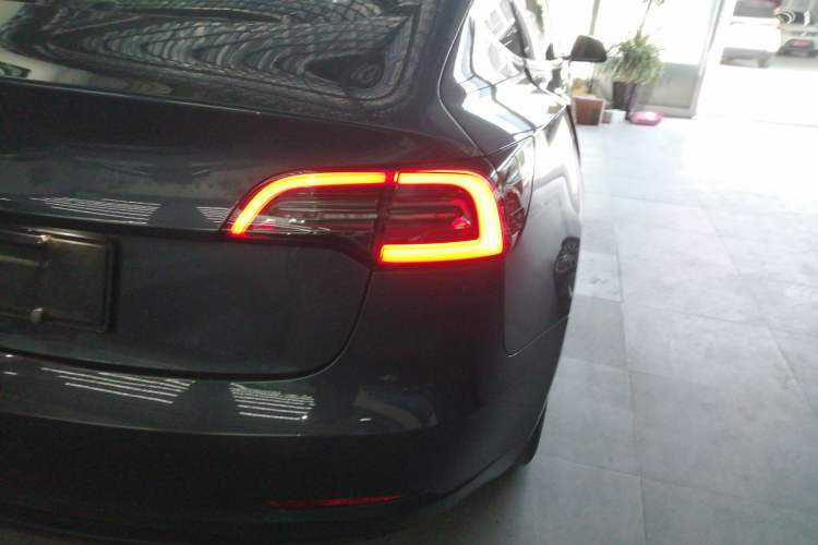 Used Tesla Model 3 2019 Standard Range Rear-Drive Upgraded Version