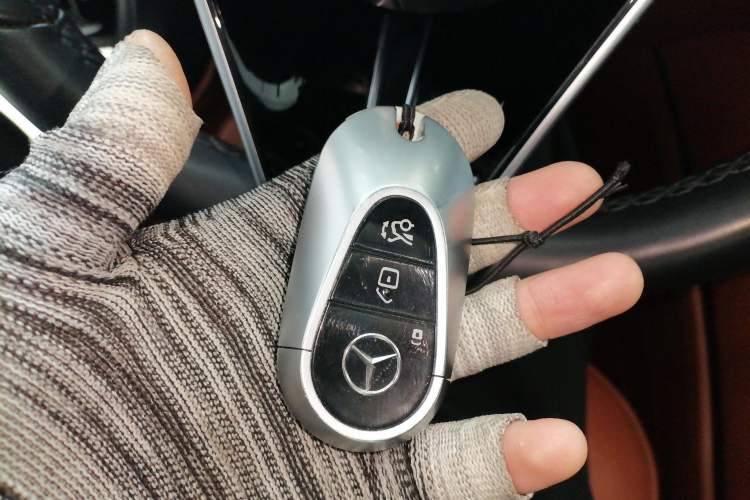 Used Mercedes-Benz S-Class 2023 S 400 L Business Model Vehicle Key