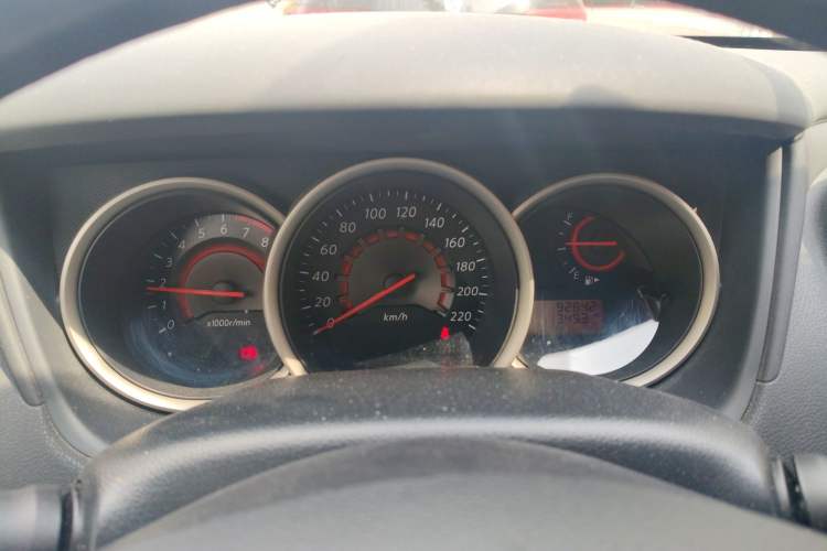 Used Nissan Sylphy 2016 Classic 1.6XE Manual Leading Edition Instrument Cluster