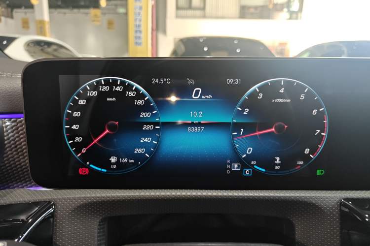 Used Mercedes-Benz A-Class 2021 A 200 L Sport Sedan Fashion Model
