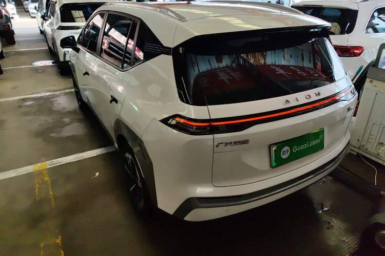 Used AION Y 2023 Plus 510 Smart Edition