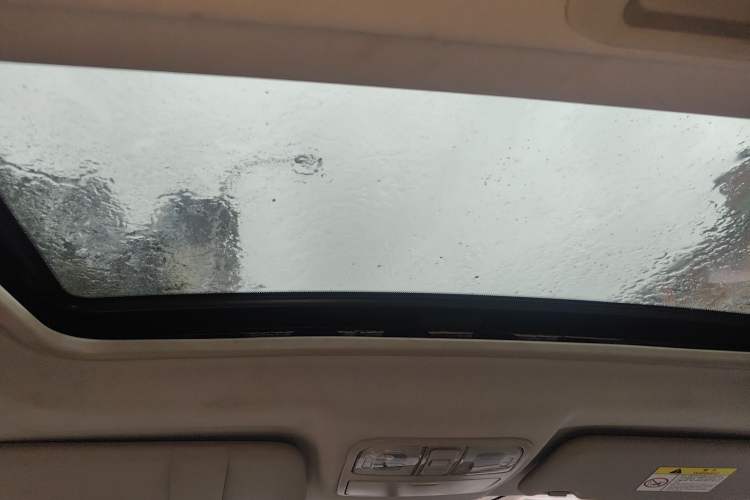 Used Changan CS35 2016 1.6L Automatic Luxury Model China V Standard