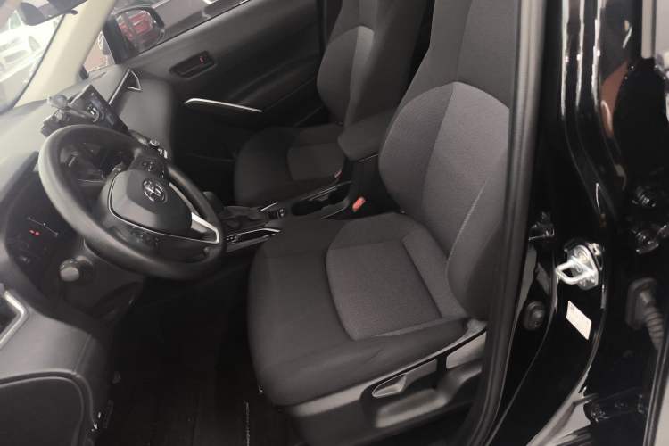 Used Toyota FRONTLANDER 2024 2.0L Smart Electric Hybrid Dual-Engine Leading Edition
