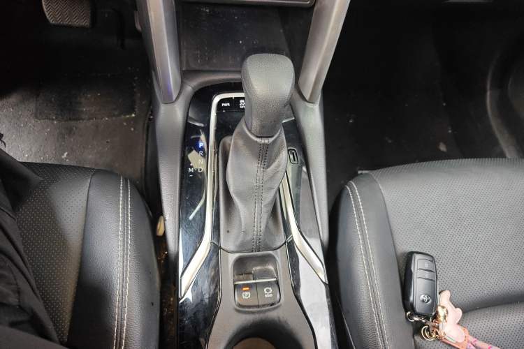 Used Toyota FRONTLANDER 2022 2.0L CVT Luxury Edition