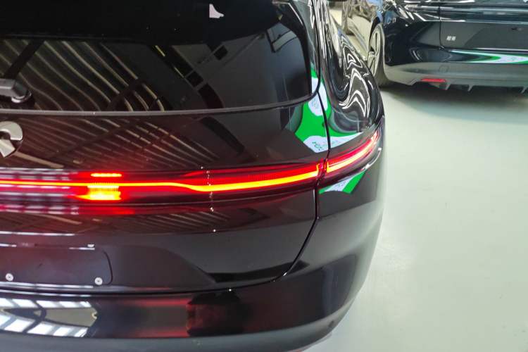 Used Nio ET5T 2024 75kWh Touring Exterior 3