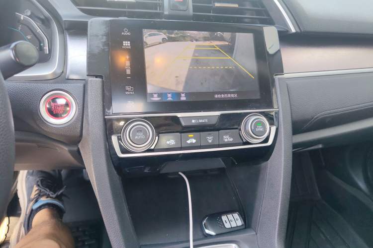 Used Honda Civic 2016 220TURBO Manual Luxury Edition