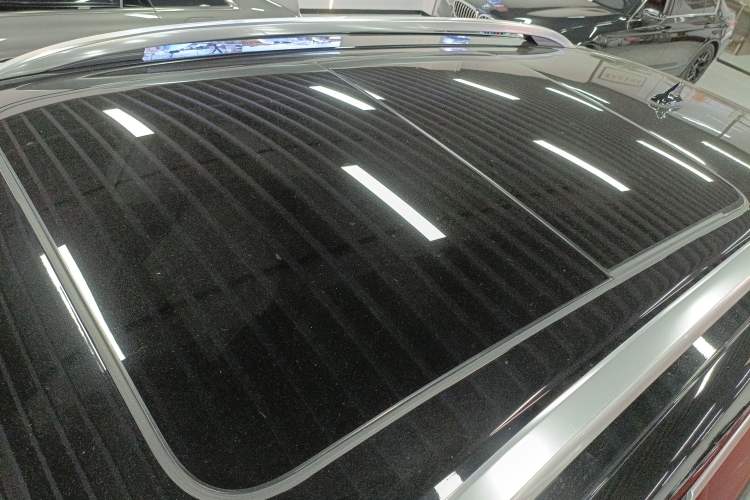 Used Volkswagen Tavendor 2023 380TSI Four-Wheel Drive R-Line Cruise Edition Roof