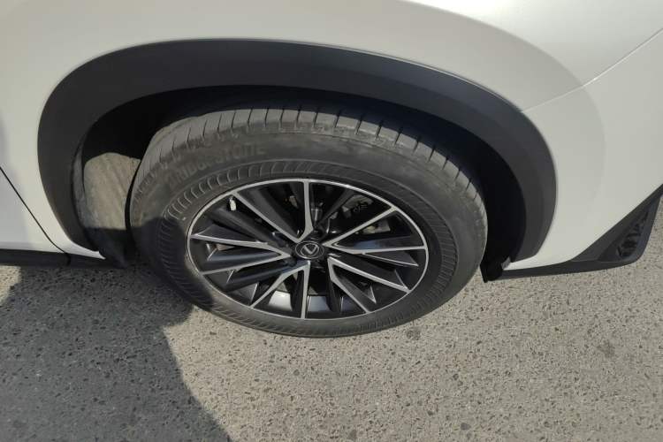 Used Lexus NX 2022 350h Front-Wheel-Drive Innovation Edition