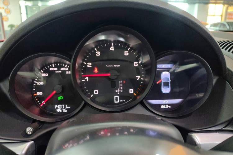 Used Porsche 718 2022 Boxster 2.0T
