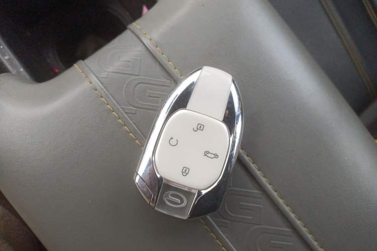 Used GAC Trumpchi EMPOW 2021 270T DCT J15 Version Vehicle Key