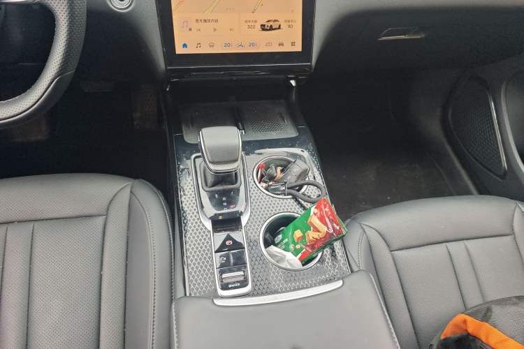 Used Hongqi HS3 PHEV 2024 PHEV 115km Jingwei Edition Gear Lever