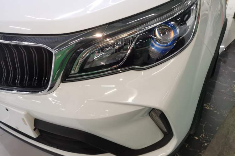 Used Geely Auto Vision X3 2021 PRO 1.5L CVT Deluxe Model
