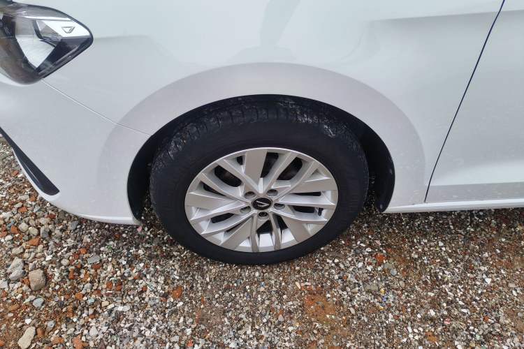 Used Jetta VA3 2021 1.5L Automatic Glory Edition Exterior 4