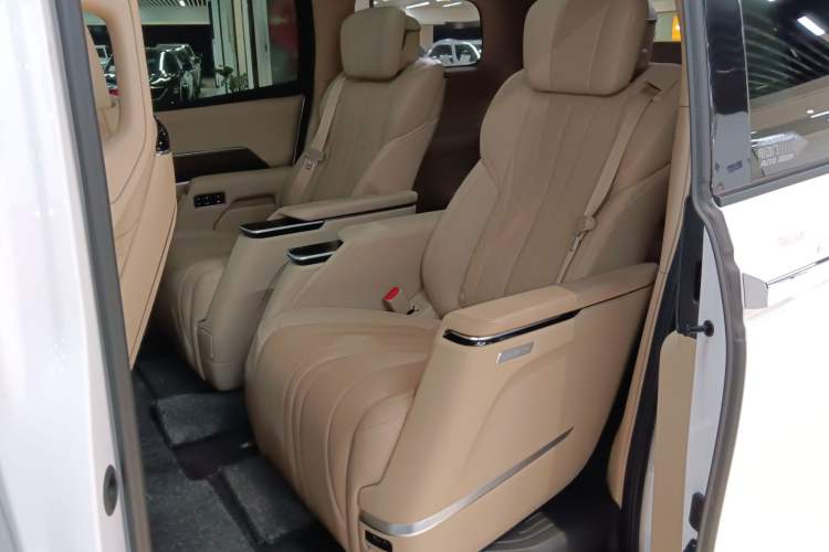 Used Buick Century 2023 2.0T Seven-Seater Deluxe Edition