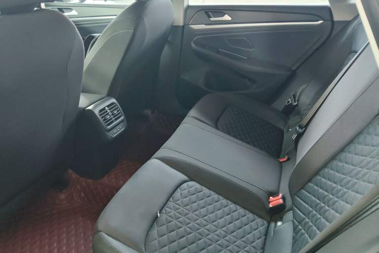 Used Volkswagen Lamando 2022 Lavida L 280TSI DSG Hot Edition Left Rear Seat