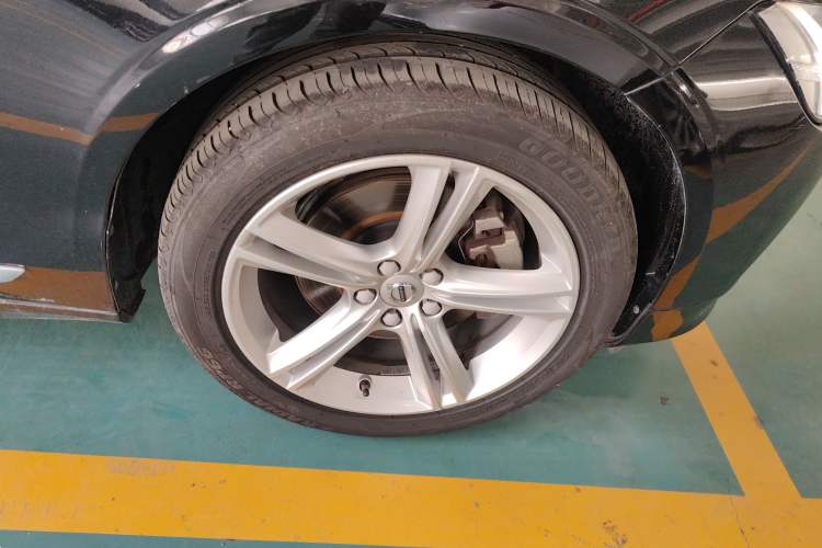 Used Volvo S90 2019 T5 Zhiyi Edition Right Front Wheel Hub