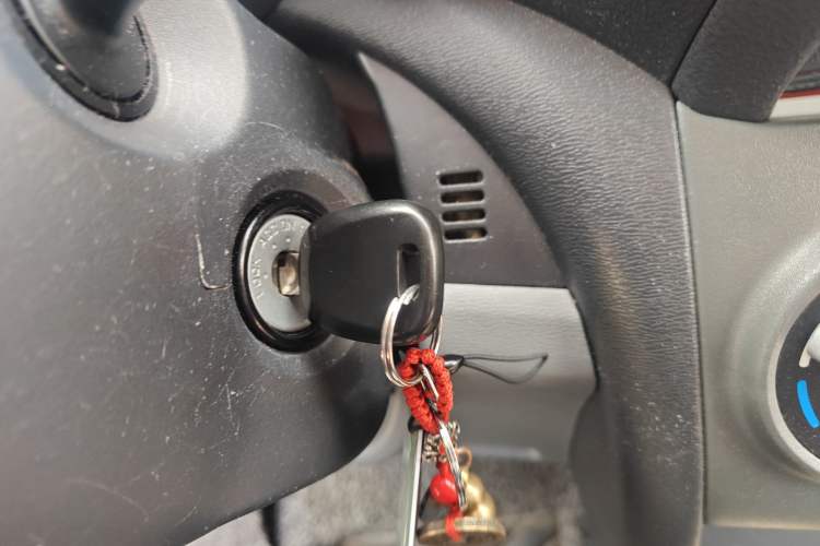 Used Suzuki Alto 2013 Revised Version 1.0L Manual Comfort Edition
